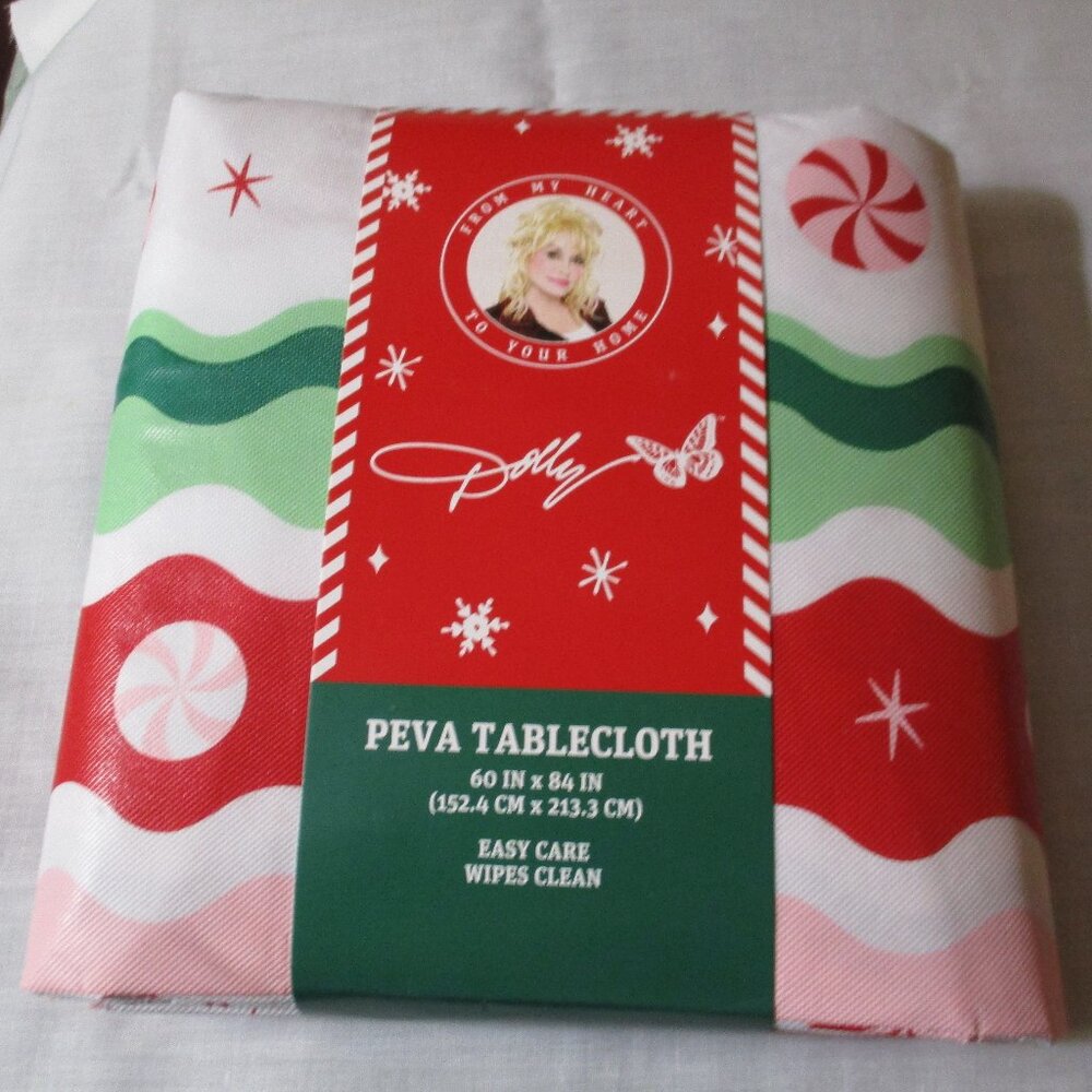 DG Dolly Parton Christmas Peva Tablecloth 60 x 84 NEW
